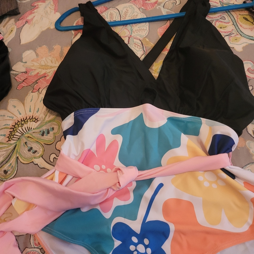 One piece suit